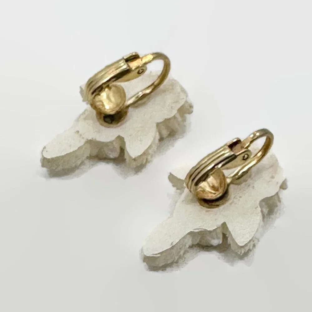 Celluloid Earrings, Flowers, Carved, Ornate, Cream, 30s, 40s, Vintage, Clip-Ons - Picture 4 of 4